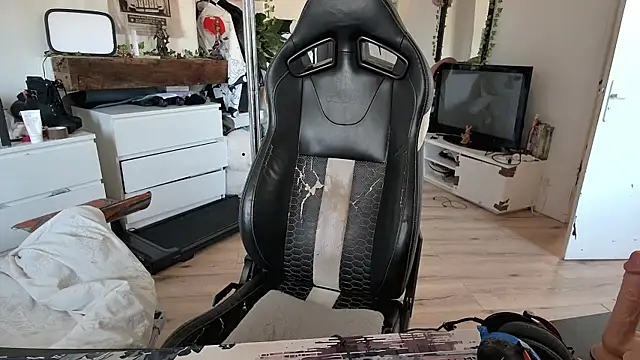 CeriseLapine online show from 10-28-25, 11:31