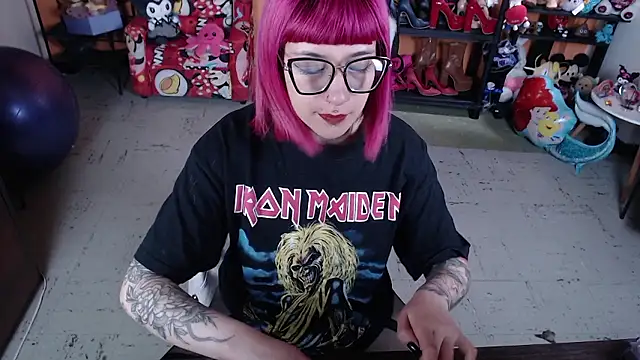 MissMiia2 online show from 01-12-26, 03:41