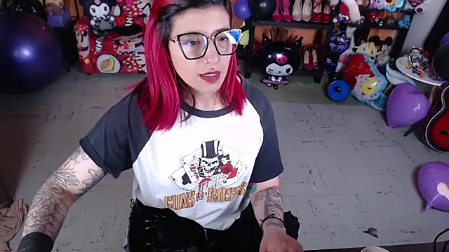 MissMiia2 online show from 09-18-25, 03:04