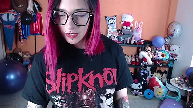 MissMiia2 online show from 09-25-25, 05:08