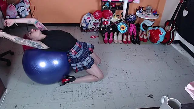 MissMiia2 online show from 03-19-25, 04:34