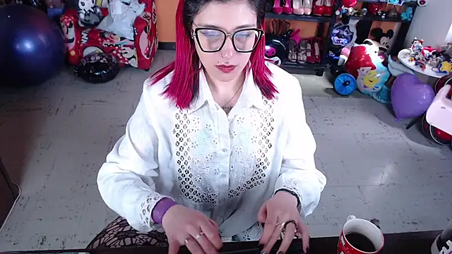 MissMiia2 online show from 09-29-25, 03:06