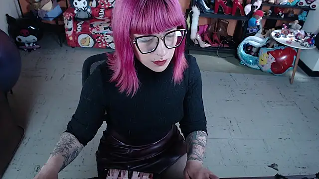 MissMiia2 online show from 02-09-26, 07:01