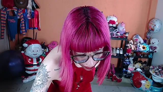 MissMiia2 online show from 12-22-25, 03:01