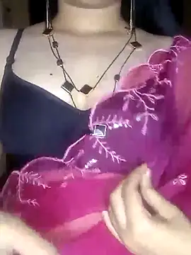 Indianhyna online show from 02-14-25, 04:09