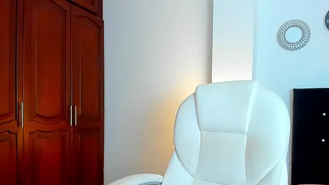 kathyajhonss online show from 05-10-26, 03:47