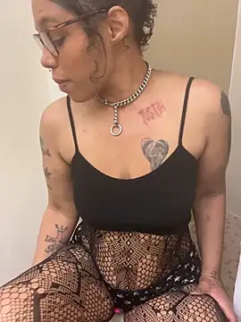 Princess Desirae online show from 05-20-26, 06:21