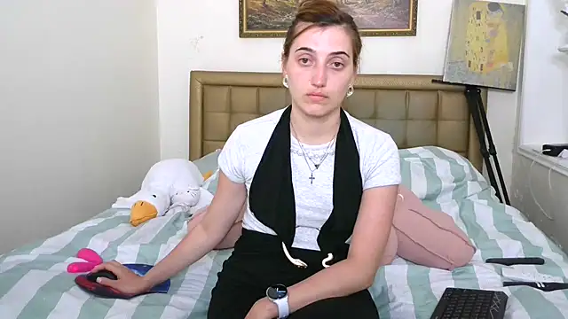 Iren online show from 06-19-26, 03:51