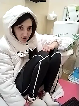 Snapshot of Iren chatting on 03-17-26, 11:19 Iren online show from 03-17-26, 11:19