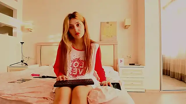 Iren online show from 11-17-25, 01:15