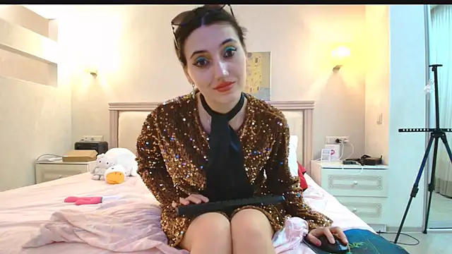 Iren online show from 12-20-25, 11:18