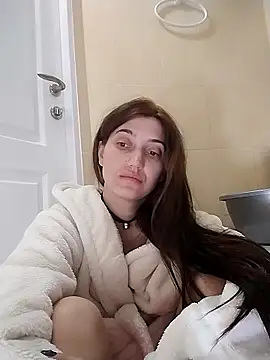 Snapshot of Iren chatting on 03-25-26, 02:38 Iren online show from 03-25-26, 02:38