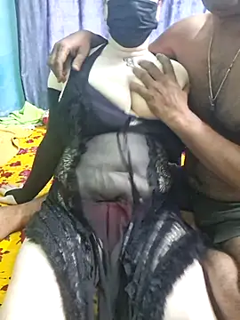 Snapshot of Raja_Ranii chatting on 11-02-25, 03:22 Raja Ranii online show from 11-02-25, 03:22