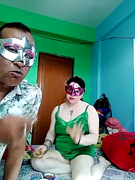 Snapshot of Raja_Ranii chatting on 02-07-25, 04:59 Raja Ranii online show from 02-07-25, 04:59