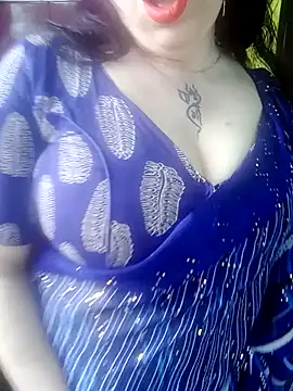 Snapshot of Raja_Ranii chatting on 01-17-25, 05:32 Raja Ranii online show from 01-17-25, 05:32