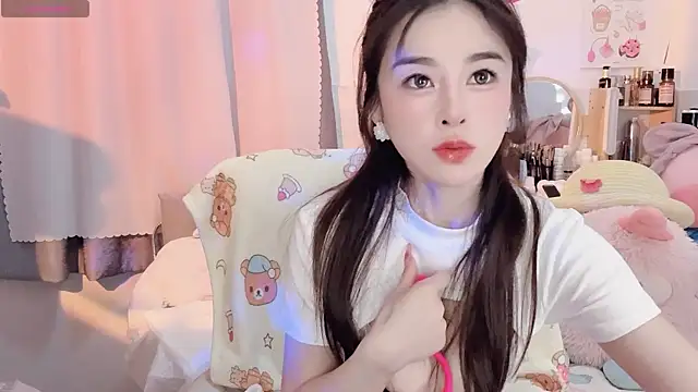 Carly 1 online show from 11-12-25, 02:10