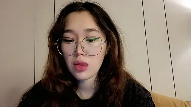 Jennatyan online show from 05-30-26, 04:19
