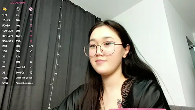 Jennatyan online show from 01-01-25, 07:21