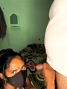 Snapshot of cute_simmy0 chatting on 12-28-24, 04:30 cute simmy0 online show from 12-28-24, 04:30