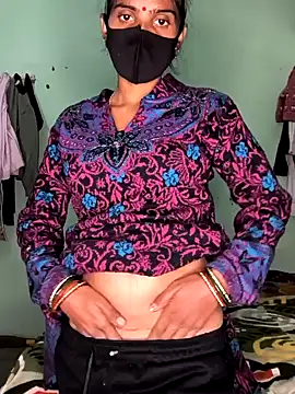 Snapshot of cute_simmy0 chatting on 01-02-25, 07:01 cute simmy0 online show from 01-02-25, 07:01