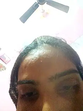 Snapshot of cute_simmy0 chatting on 01-16-26, 04:38 cute simmy0 online show from 01-16-26, 04:38