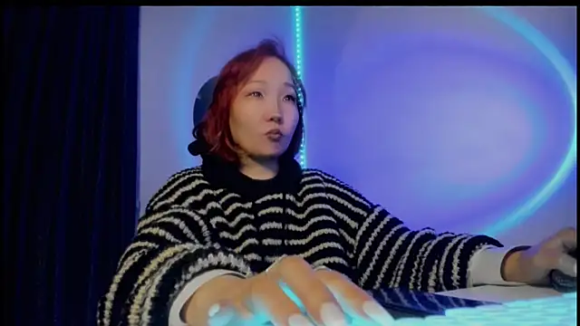 Snapshot of himeros_goddess chatting on 10-14-25, 04:57 himeros goddess online show from 10-14-25, 04:57