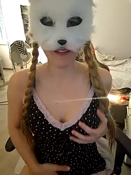 Hexe12346 online show from 03-05-26, 06:21