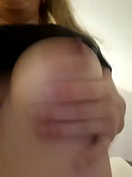 Hexe12346 online show from 03-11-26, 06:35