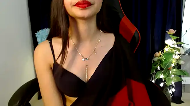 Snapshot of Prachi_Sharma chatting on 02-21-25, 10:48 Prachi Sharma online show from 02-21-25, 10:48