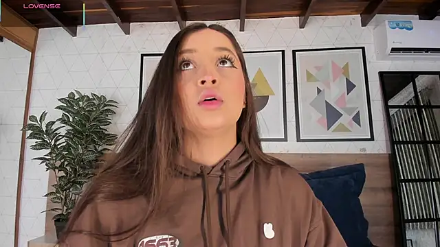 MiaKay1 online show from 12-05-25, 03:38