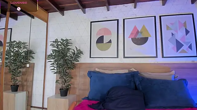 MiaKay1 online show from 11-22-25, 03:27