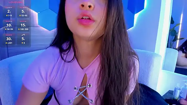 Snapshot of MiaKay1 chatting on 03-18-25, 03:45 MiaKay1 online show from 03-18-25, 03:45
