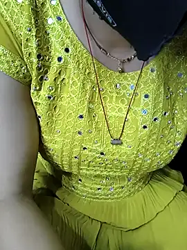 kaveerpooja947 online show from 02-05-26, 04:47