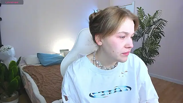 Snapshot of Colleen_Blake chatting on 02-23-26, 04:40 Colleen Blake online show from 02-23-26, 04:40