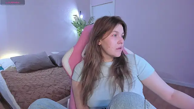 Colleen Blake online show from 11-03-25, 05:05