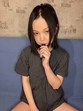 lalallalalaa- online show from 10-31-25, 02:24