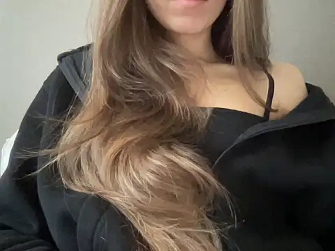 Lovewithyoud online show from 12-10-24, 08:08