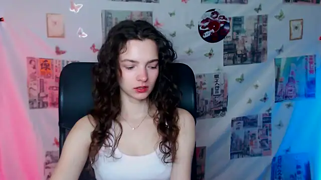 Snapshot of _SusieSu_ chatting on 04-23-26, 06:42 SusieSu online show from 04-23-26, 06:42