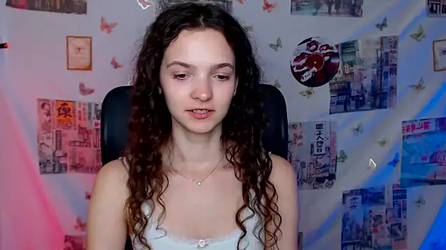 Snapshot of _SusieSu_ chatting on 05-20-26, 04:59 SusieSu online show from 05-20-26, 04:59