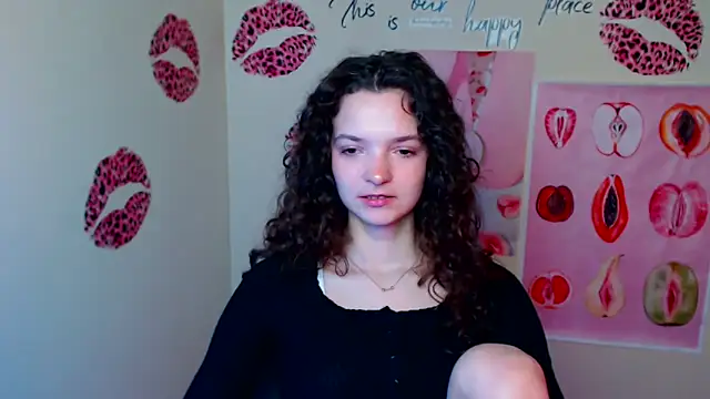  SusieSu  online show from 03-26-26, 07:28