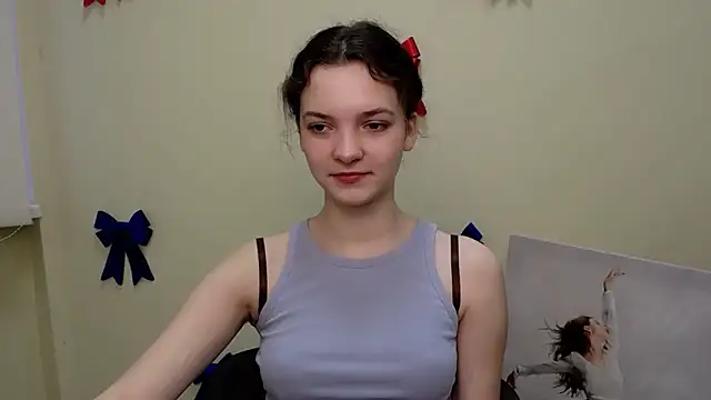  SusieSu  online show from 03-22-25, 07:15