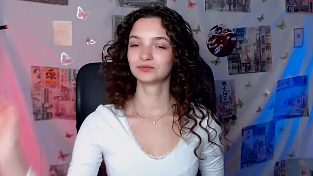 Snapshot of _SusieSu_ chatting on 05-14-26, 06:21 SusieSu online show from 05-14-26, 06:21
