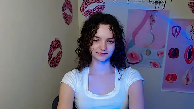  SusieSu  online show from 03-11-25, 10:51