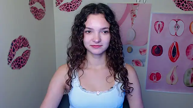  SusieSu  online show from 09-28-25, 06:20