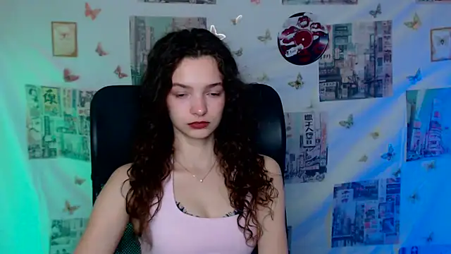 Snapshot of _SusieSu_ chatting on 04-30-26, 06:31 SusieSu online show from 04-30-26, 06:31