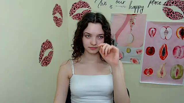  SusieSu  online show from 03-20-25, 10:43