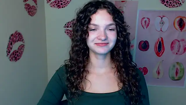  SusieSu  online show from 10-04-25, 07:04