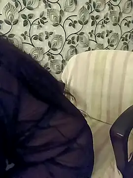 Snapshot of kindar-joy chatting on 02-01-25, 02:16 kindar-joy online show from 02-01-25, 02:16