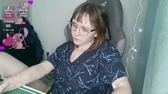 Snapshot of crashtest_13 chatting on 02-22-25, 07:12 crashtest 13 online show from 02-22-25, 07:12