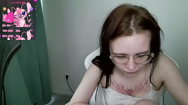 Snapshot of crashtest_13 chatting on 10-16-25, 05:05 crashtest 13 online show from 10-16-25, 05:05